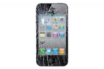 Что делать, если на iPhone 4s разбилось стекло?